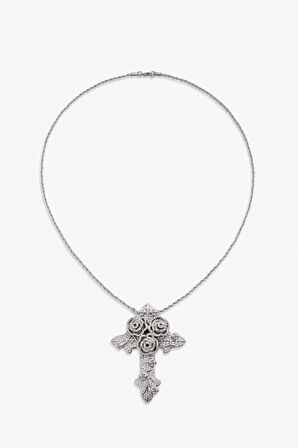 Iced Out Cross Kolye