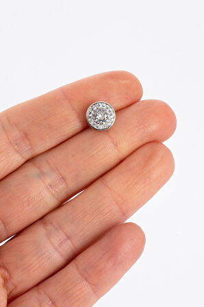 8mm Diamond Stone Paved Küpe
