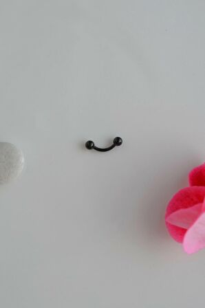 6 mm Siyah Renkli Çelik Toplu Piercing Tragus Helix Kıkırdak Lob Kaş