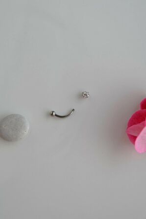 Çelik Taşlı Toplu Piercing 8 mm Rook Conch Helix Lob Kıkırdak