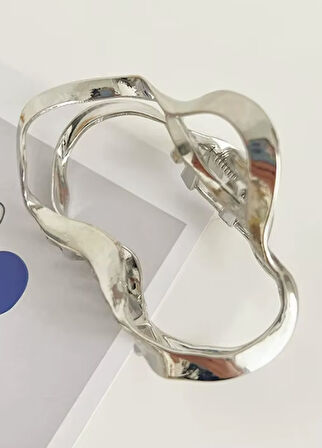 Gümüş Renk Metal Elips Model Mandal Saç Tokası 7 cm