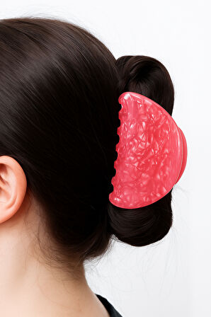 Pembe Parıltılı Denizkabuğu Model Asetat Mandal Saç Tokası 7 cm – Şık ve Dayanıklı 