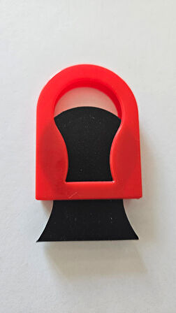  Kırmızı Saç Tebeşiri Uygulama Aparatı 4 cm – Pratik ve Temiz Kullanım İçin Klipsli Tutucu