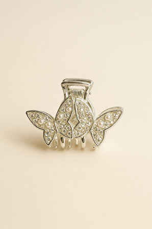 5 cm Gümüş Kelebek Formlu Taş ve İnci Detaylı Saç Tokası – Zarif ve Işıltılı Metal Mandal Toka