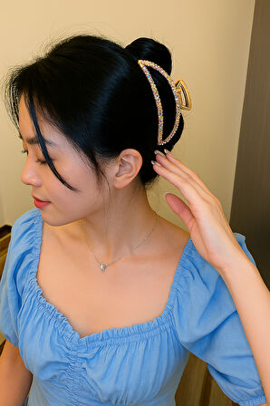 7 cm Renkli Taşlı Eliptik Model Gold Saç Tokası – Işıltılı ve Modern Metal Mandal Toka