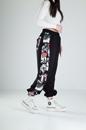Çizgi Roman Desenli Siyah Jogger