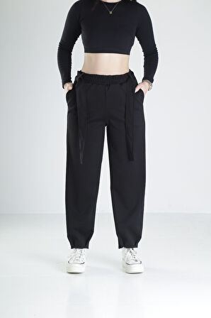 Pileli Siyah Jogger Pantolon