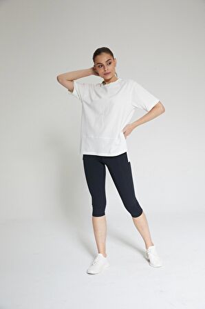 Beyaz Kadın Pamuklu Yırtmaçlı Oversize  T-shirt - Nors