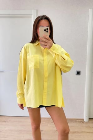 Oversize Pens Detaylı Cepli Yırtmaçlı Rahat Kalıp Poplin Gömlek - Sarı -MİRAYLİFE