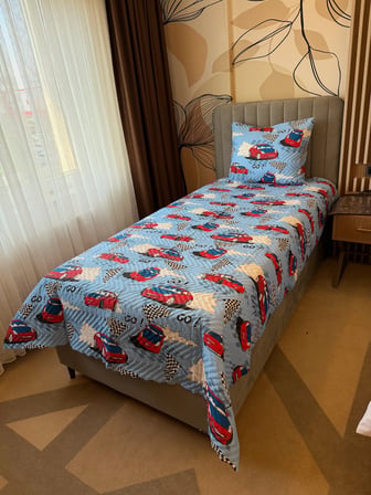 Araba Desenli Pike Takımı Tek Kişilik