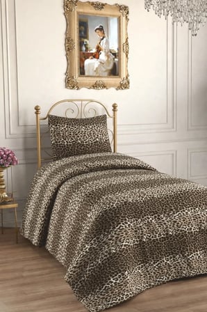 Leopar Desenli Yatak Örtüsü – Tek Kişilik