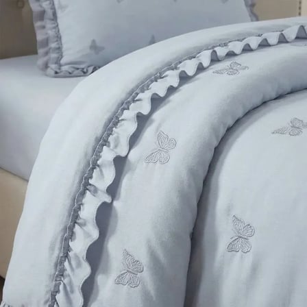 Kelebek Elyaf Dolgulu Yatak Örtüsü Tek Kişilik