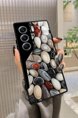 Tecno Camon 40 Uyumlu Siyah-Beyaz Kare Tasarımlı Parlak Silikon Kılıf