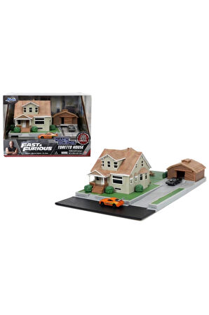 CEYLAN ADAM F&F Nano Dom's House Display Diorama