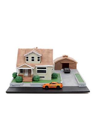 CEYLAN ADAM F&F Nano Dom's House Display Diorama