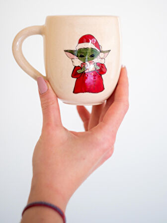 El Tasarımı Tasarım Mug - Baby Yoda Desenli Kahve Kupası - Seramik Özel Tasarım Mug - Hediyelik