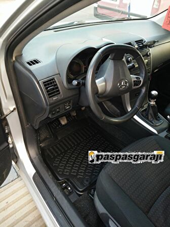 Toyota Corolla Sedan 3D Havuzlu Paspas 2006-2013 Arası