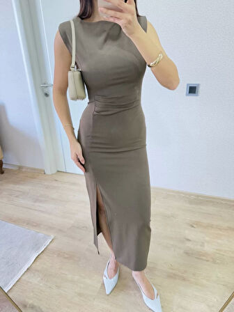 Yırtmaç Detaylı Sırtlı Kapalı Yandan Derin Yırtmaç Detaylı Kolsuz Elbise - Antrasit