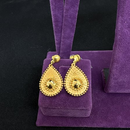 Su Damlası Sarkıntılı Çevreli Top Top Dorika Geometrik Desen Altın Küpe 22 Ayar 4.33 Gram