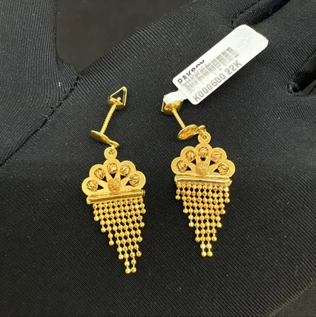 Top Top Taç Çiçek Sallantılı Sarkıntılı Pullu Altın Küpe 22 Ayar 5.13 Gram Kadın Hediye