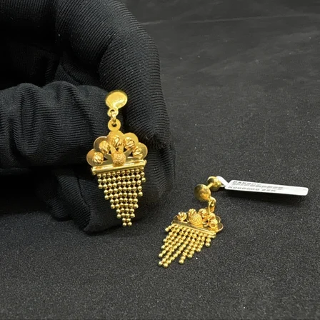 Top Top Taç Çiçek Sallantılı Sarkıntılı Pullu Altın Küpe 22 Ayar 5.13 Gram Kadın Hediye