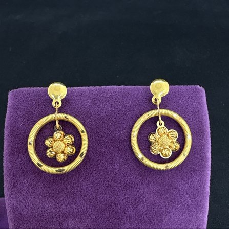 Dorika Çiçek Çember Oval Sallantılı Altın Küpe 22 Ayar 3.92 Gram Kadın Hediye