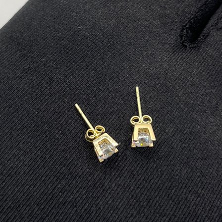 Tek Taş Taşlı Altın Çivili Küpe 14 Ayar 1.37 Gram Kadın Hediye
