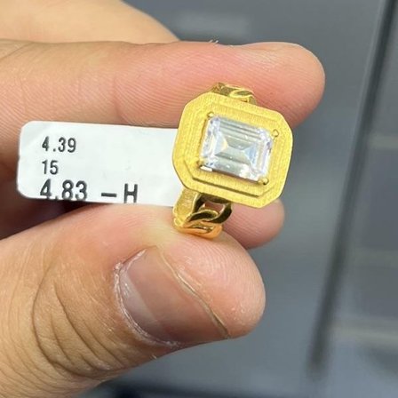 Baget Dikdörtgen Altın Taşlı Yüzük 22 Ayar 4.39 Gram Kadın Hediye
