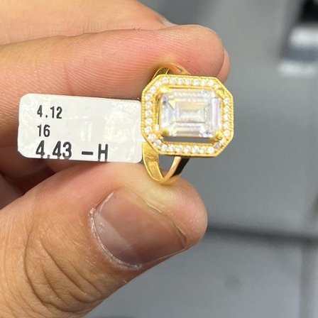 Baget Kare Çevreli Altın Taşlı Yüzük 22 Ayar 4.12 Gram Kadın Hediye