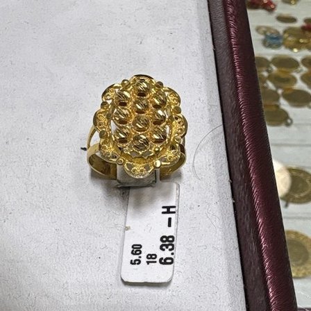 Oval Ajurlu Çevreli Sıralı Altın Döküm Yüzük 22 Ayar 5.60 Gram Kadın Hediye