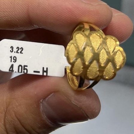 Su Damlası Ajurlu Kumlu Yaprak Plaka Çiçek Altın Döküm Yüzük 22 Ayar 3.22 Gram Kadın