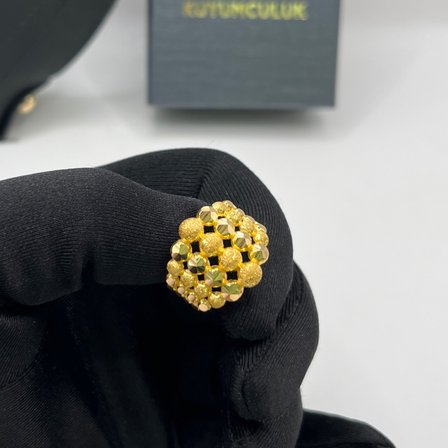 Dorika Kalemli Sıralı Top Top Kumlu Altın Yüzük 22 Ayar 5.72 Gram Kadın Hediye