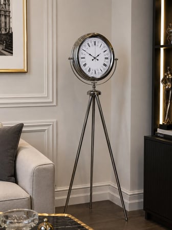 Krom Saray Zarafeti 150 x 45 Cm Metal Tripod Ayaklı Saat iegxx