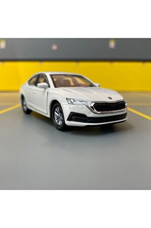 Skoda Octavia 1/36 Ölçek Diecast Metal Model Araba Oyunca Araba