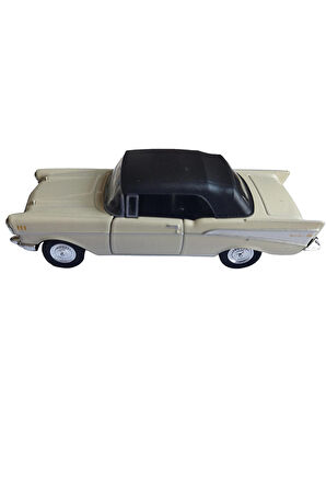 Lisanslı 1957 Chevrolet Bel Air Çek Bırak Model Metal Araba (1:34) Krem