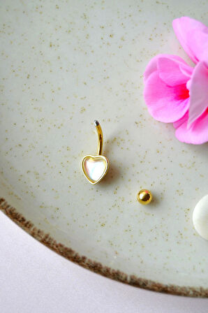 Yansımalı Taşlı Kalp Model Çelik Göbek Piercingi Hafif Minimal