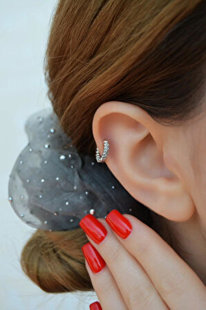 Zirkon Taşlı Burgulu Halka Helix Piercing Kıkırdak Lob Gümüş Renk Tek Adet