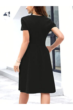 Kadın Kısa Kollu Bisiklet Yaka önden Pile Detaylı Janjan Krep Elbise