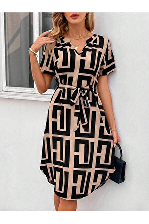 Kadın Kısa Kollu V Yakalı Desenli Kuşaklı Süprem Elbise