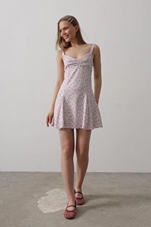 Çiçek Desenli Askılı Elbise - Pembe