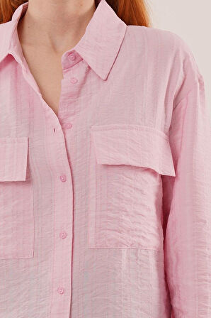 Kendinden Çizgili Cepli Ve Düğmeli Pembe  Gömlek