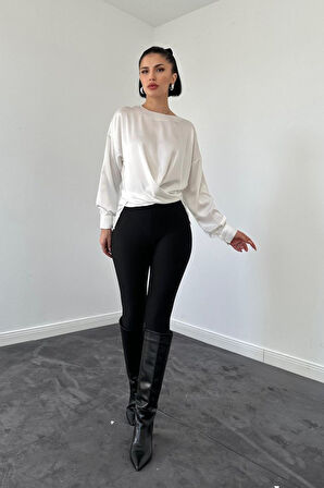 Beyaz Bisiklet Yaka Bluz