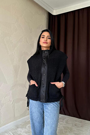 Siyah Cepli Kısa Yelek