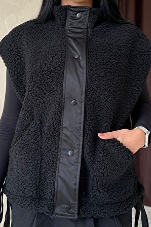 Siyah Cepli Kısa Yelek