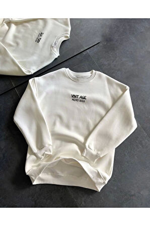 Bisiklet Yaka Üç İplik Baskılı Oversize SweatShirt - Beyaz