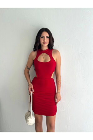 Göğüs Ve Yanlar Dekolteli Kolsuz Boy Elbise - Kırmızı
