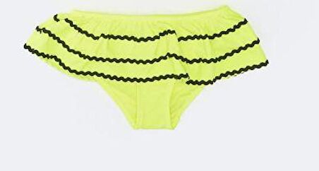 Kız çocuk bikini altı