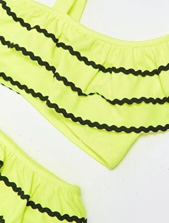 Kız çocuk bikini altı