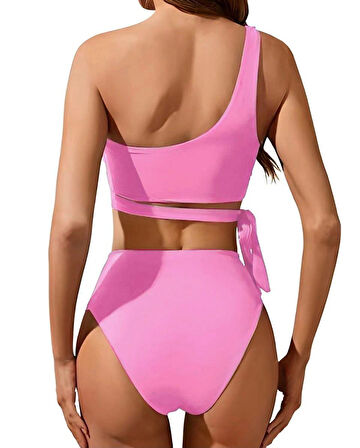 Bikini üstü yandan bağlama detaylı