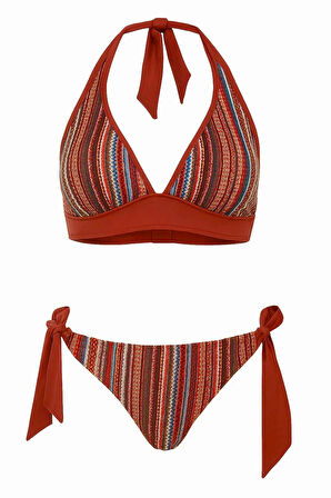 Dokulu Ve Dantelli Çok Renkli Bikini Takım
